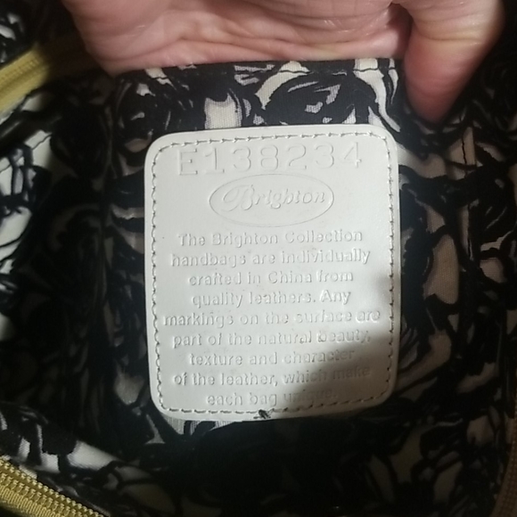 ⚠️SOLD⚠️Yellow Brighton leather bag/ SOLD! - Picture 3 of 9